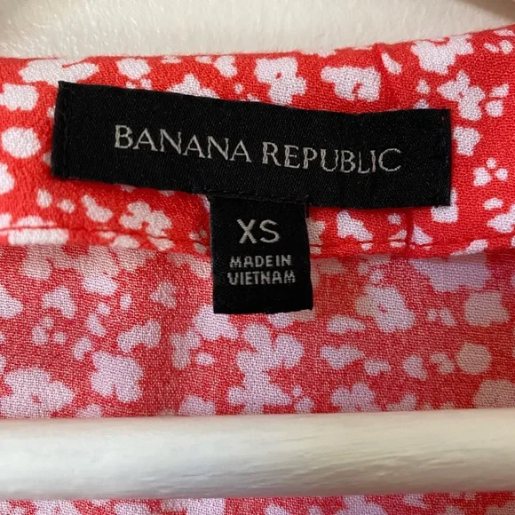 Banana Republic Blouse - Picture 3 of 4